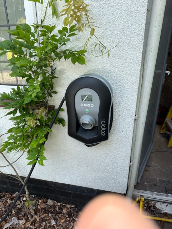Zappi car chargers are the ultimate solar sidekick, sipping up every last drop of sunshine to power up your ride. Say goodbye to wasting those solar surplus moments and hello to eco-friendly road trips! Zappi SolarPower GreenDriving